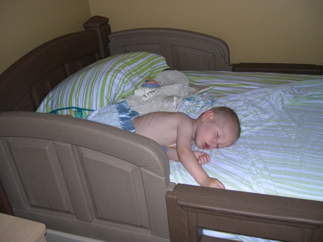 Nicky's first nap in the big-boy bed!